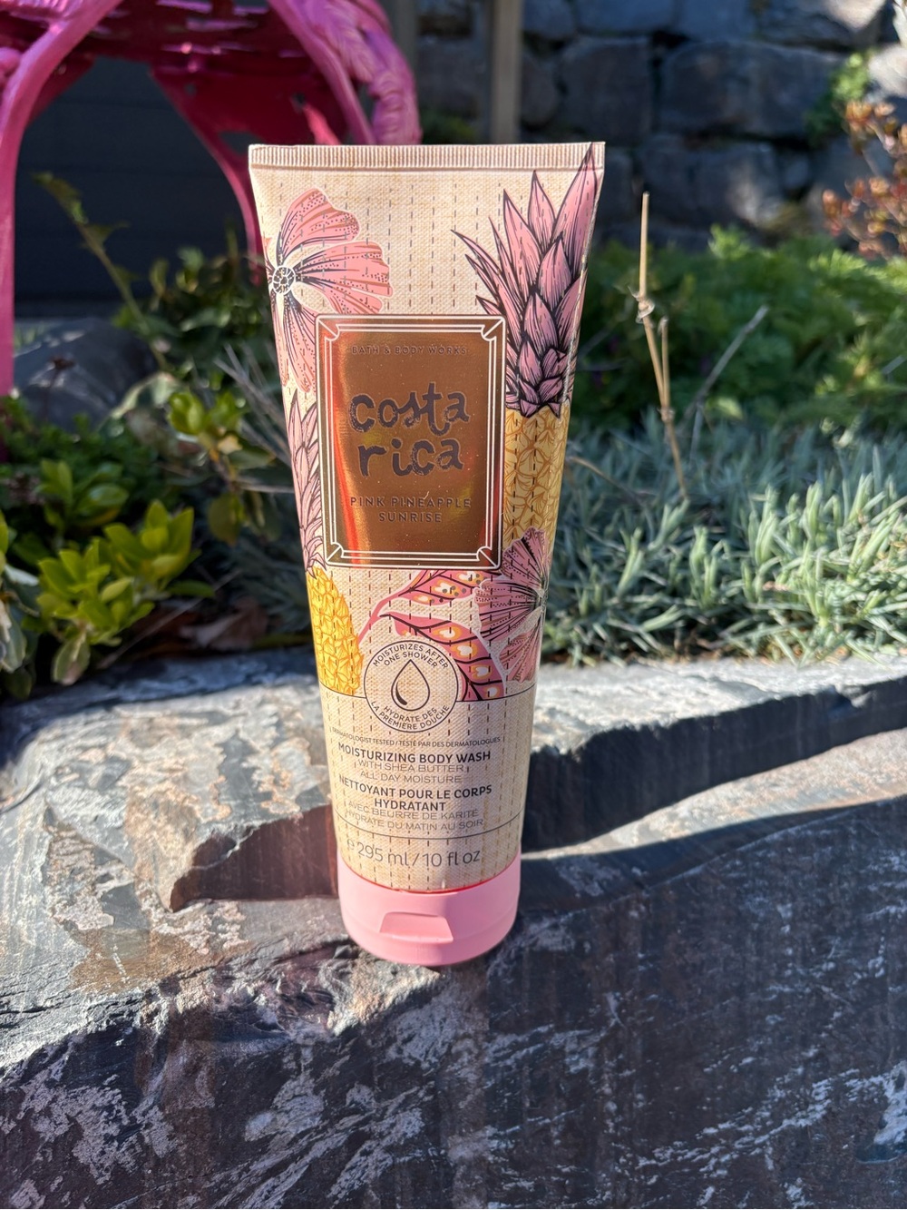 Bath & Body Works Costa Rica Pink Pineapple Sunrise Body Wash - Pink, Yellow